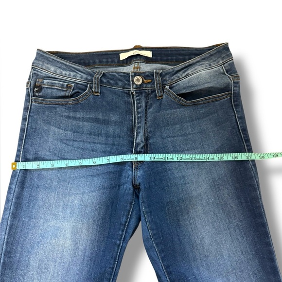 Women's KanCan Estilo Med Blue Wash High Rise Stretch Denim Jeans Sz 9/28 EUC - Picture 5 of 8
